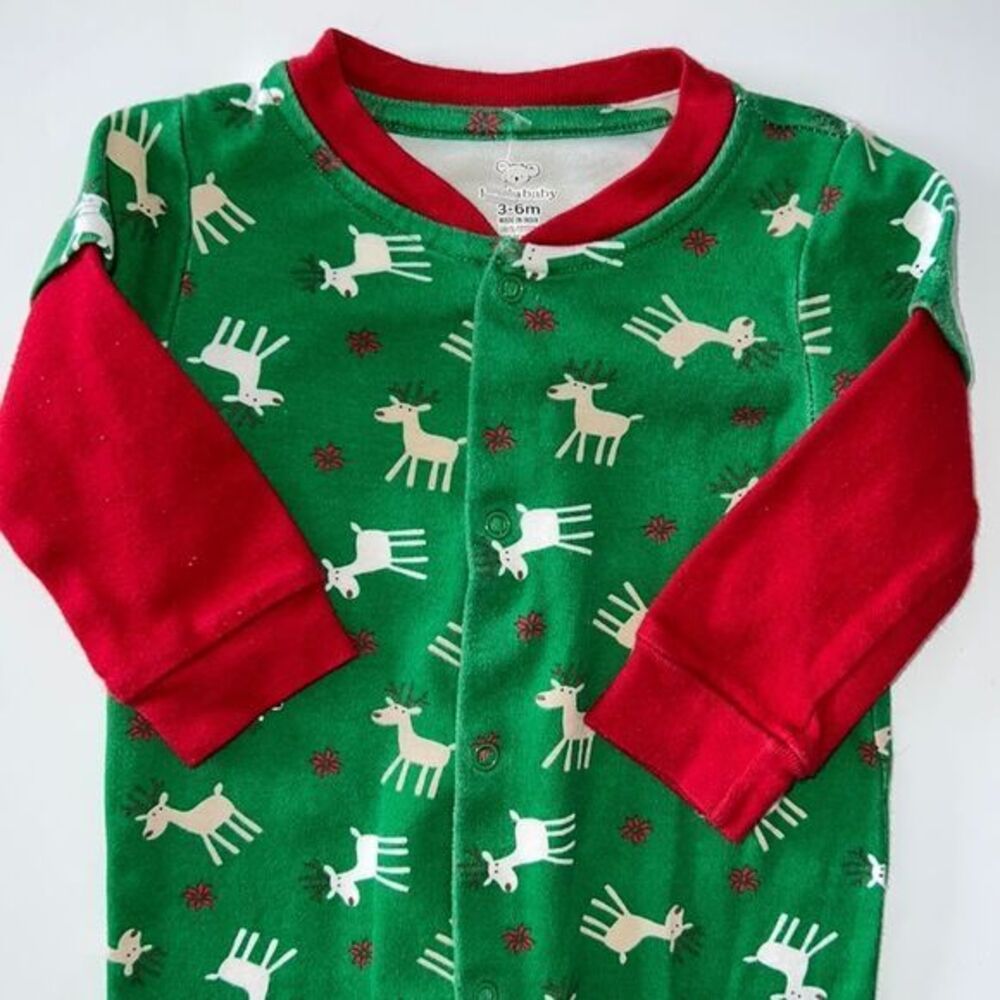 🛍Cute Little Boys Or Girls Sleeper size 3-6 Months 🛍
